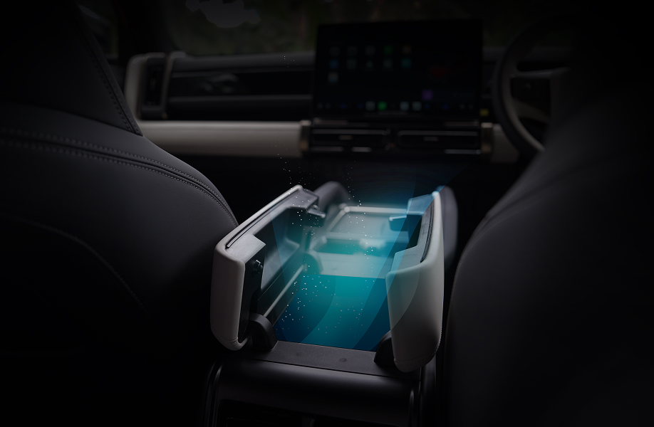 front-armrest-with-cooling-system (1)